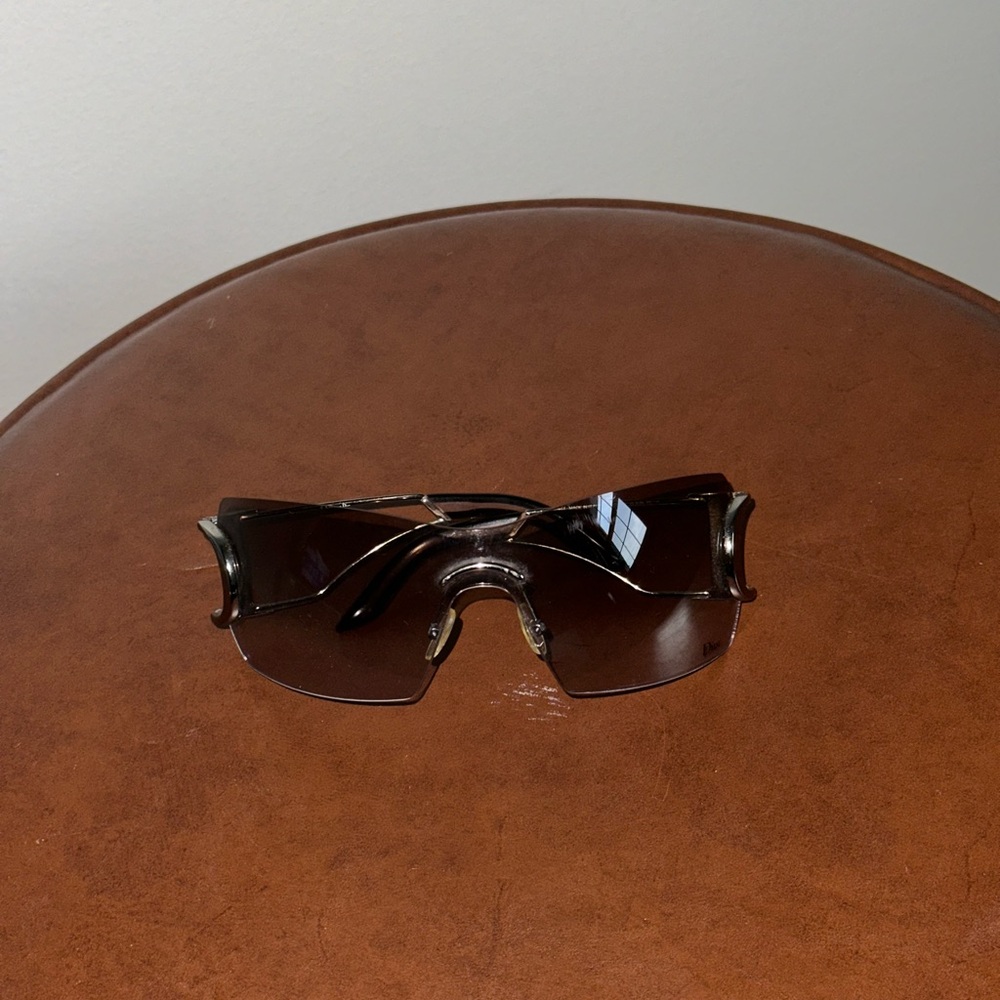 Vintage Dior Y2K sunglasses